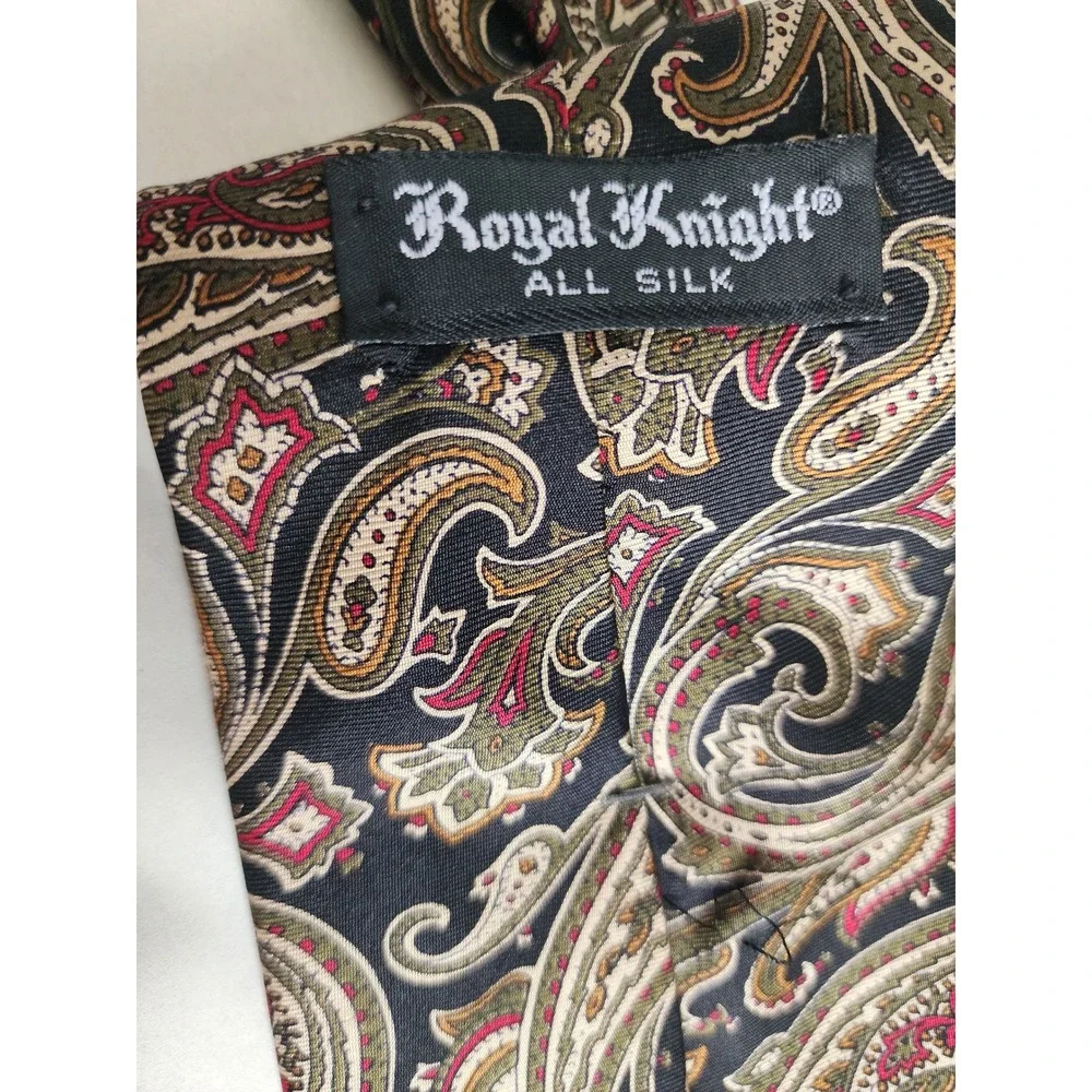 Royal Knight Mens Silk Necktie Black Olive Green Burgundy Paisley Classic Tie